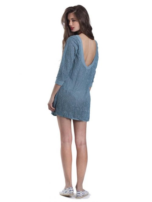 γυναικεία ρούχα με δαντέλα