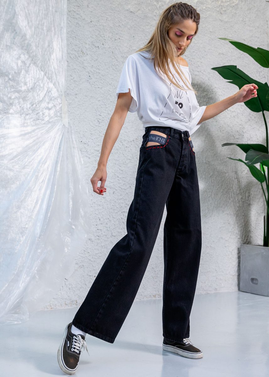 Cut-out side jeans