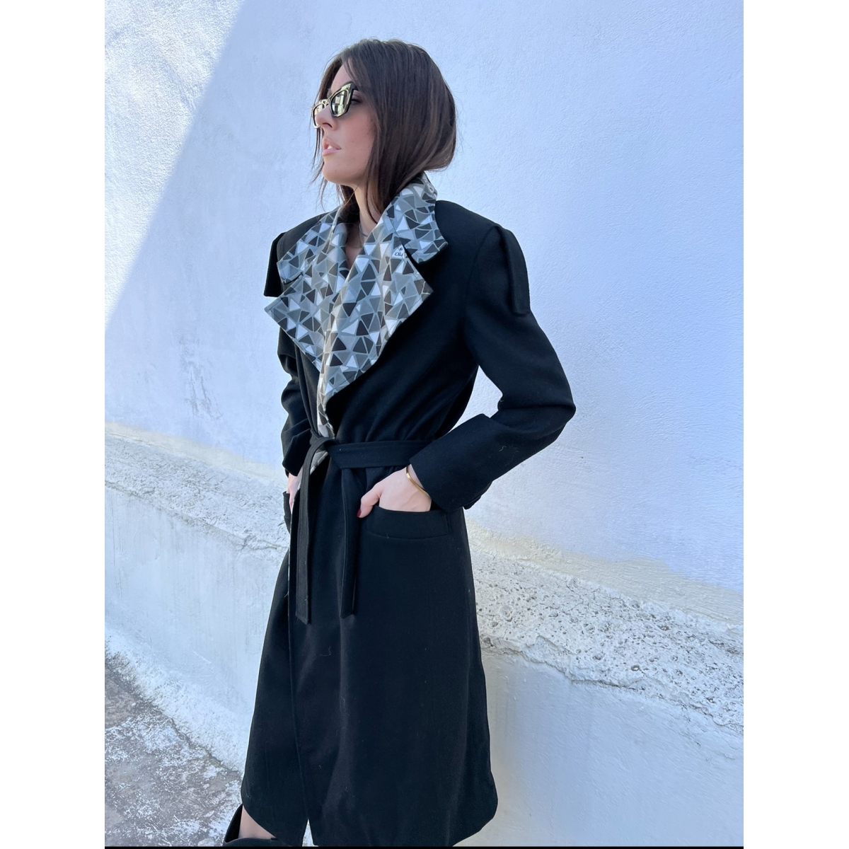 HEAT WOOL COAT BLACK WITH PRINTED LAPELS