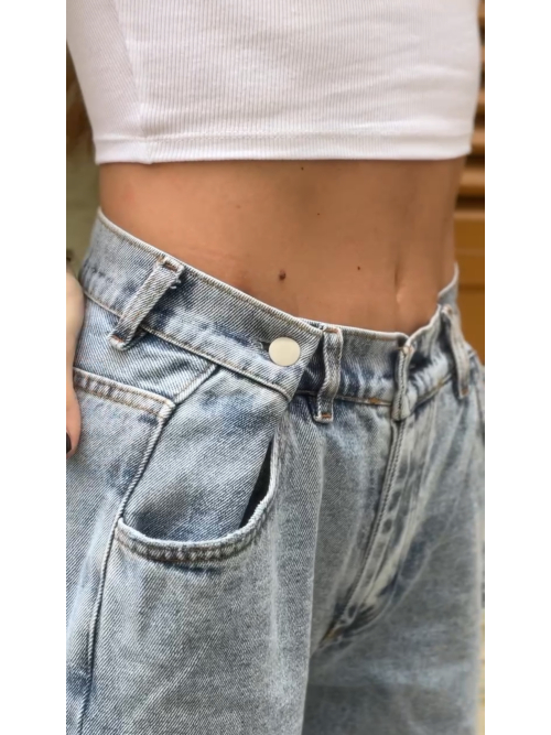 BUTTON ADJUSTABLE WAIST LIGHT BLUE JEANS