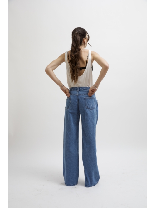 BUTTON ADJUSTABLE WAIST BLUE WASH JEANS