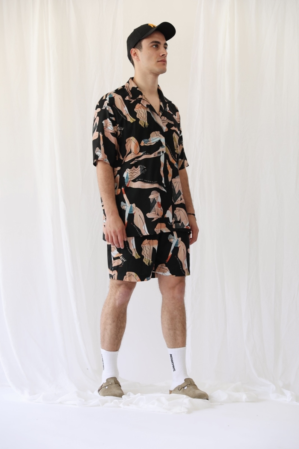 SUNNY UNISEX SHORTS SATIN FLOWGIRLS BLACK