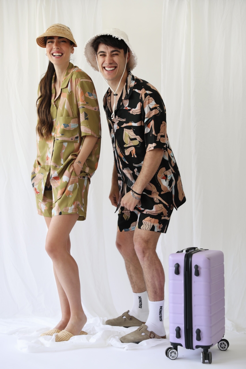 Unisex σατεν printed σορτς flowgirls μαύρο Sunny - Image 3